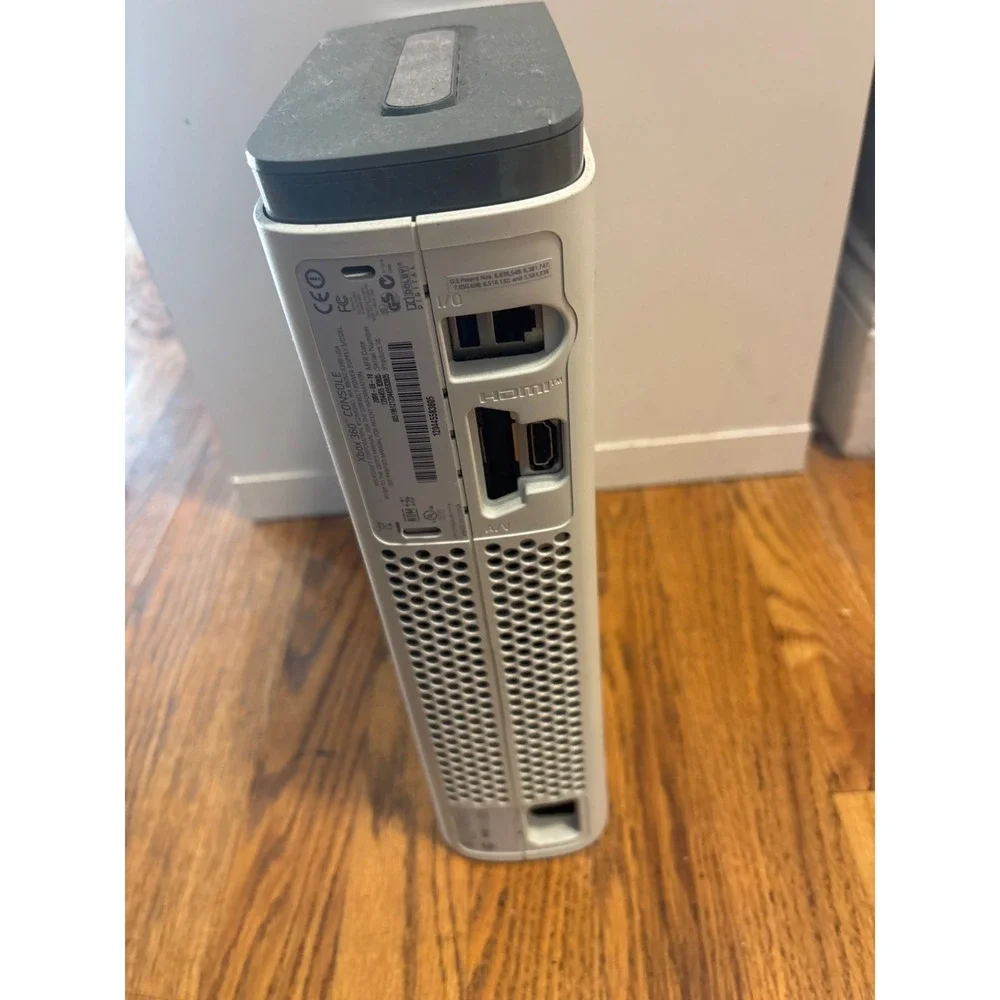 Microsoft Xbox 360 Pro Console 60GB White Good HDMI 2008 Wood Grain Tray